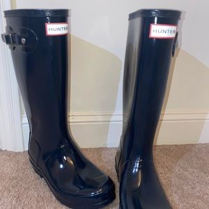Hunter Navy Blue rain boots